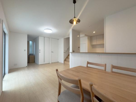 _ސ쌧lss}rӒ̐VzˌẴrO