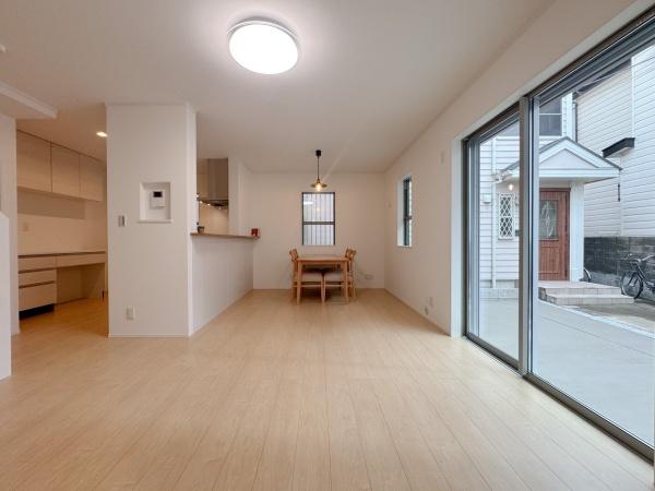 _ސ쌧lss}rӒ̐VzˌẴrO