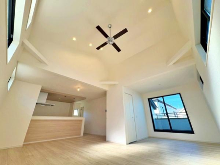 _ސ쌧asc5ڂ̐VzˌĂ̂̑