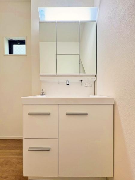 �_�ސ쌧��a�s���c5���ڂ̐V�z��ˌ��Ă̐��ʑ�E���ʏ�