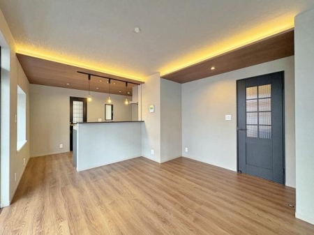 _ސ쌧͌s擌ъ7ڂ̒ÈˌẴrO