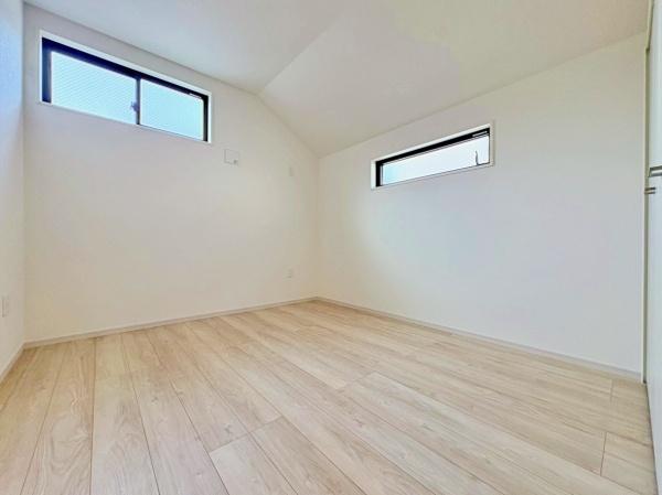 �_�ސ쌧��a�s���c5���ڂ̐V�z��ˌ��Ă̗m��