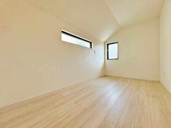 �_�ސ쌧��a�s���c5���ڂ̐V�z��ˌ��Ă̗m��