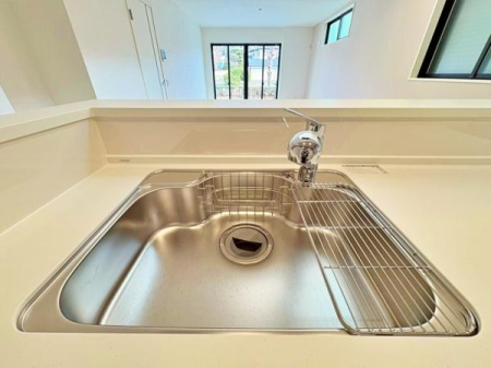 �_�ސ쌧��a�s���c5���ڂ̐V�z��ˌ��ẴL�b�`��