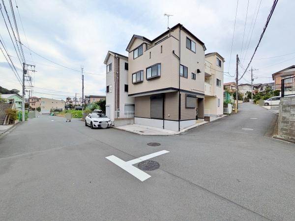 _ސ쌧lsh{3ڂ̒ÈˌĂ̑OʓH܂ތnʐ^