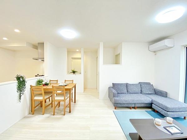 _ސ쌧asc̐VzˌẴrO