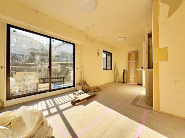 _ސ쌧ls_ސOc㒬̒Ã}V̓dlʐ^(rOj