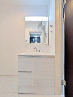 _ސ쌧ls扪Ò̐VzˌĂ̐ʑEʏ