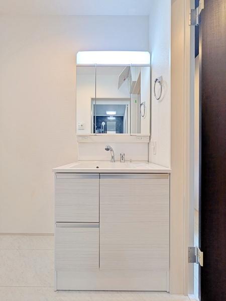 _ސ쌧ls扪Ò̐VzˌĂ̐ʑEʏ