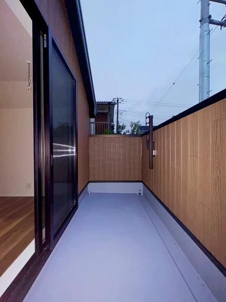 _ސ쌧lsh挳勴1ڂ̐VzˌẴoRj[