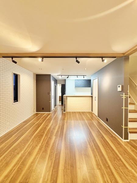 _ސ쌧lsh挳勴1ڂ̐VzˌẴrO