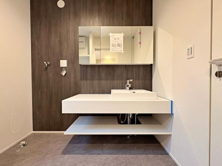 �_�ސ쌧����s���̐V�z��ˌ��Ă̐��ʑ�E���ʏ�