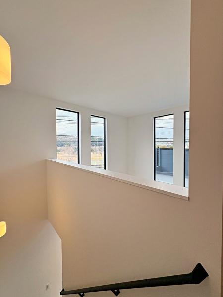 �_�ސ쌧����s���̐V�z��ˌ��Ẵ��r���O