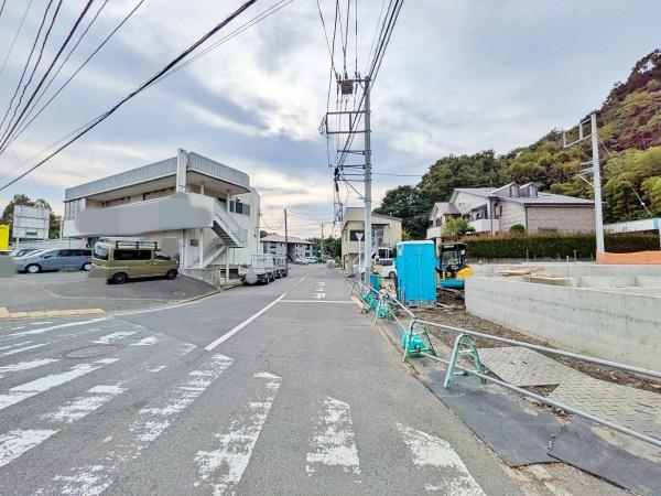 _ސ쌧s̐VzˌĂ̑OʓH܂ތnʐ^