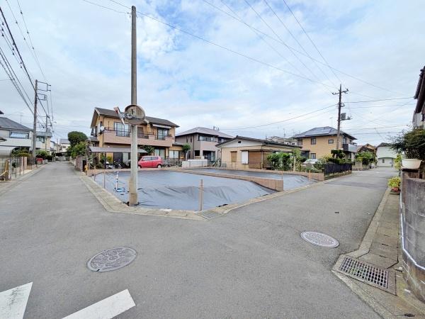 _ސ쌧s̓yn̑OʓH܂ތnʐ^