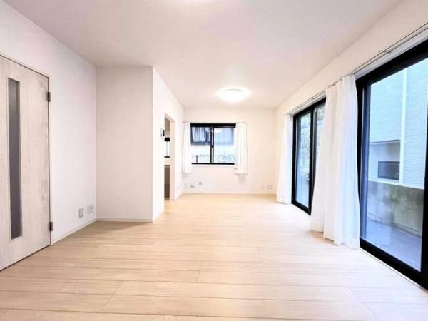 _ސ쌧qsK5ڂ̒ÈˌẴrO