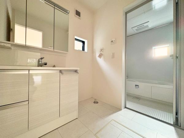 _ސ쌧sC3ڂ̐VzˌĂ̐ʑEʏ