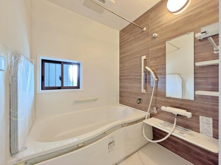 �_�ސ쌧���l�s���擌��]���u�̐V�z��ˌ��Ă̗���