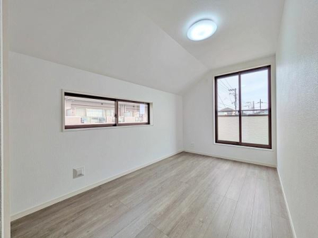 �_�ސ쌧���l�s���擌��]���u�̐V�z��ˌ��Ă̗m��