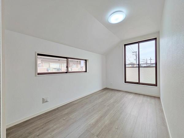 �_�ސ쌧���l�s���擌��]���u�̐V�z��ˌ��Ă̗m��