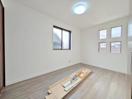 �_�ސ쌧���l�s���擌��]���u�̐V�z��ˌ��Ă̗m��