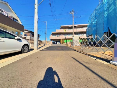 _ސ쌧ls擌]u̐VzˌĂ̑OʓH܂ތnʐ^