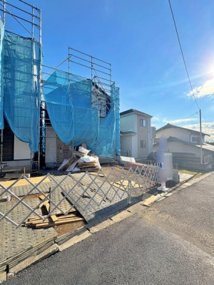 _ސ쌧ls擌]u̐VzˌĂ̑OʓH܂ތnʐ^