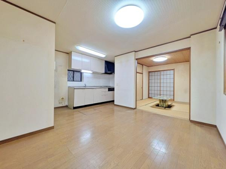 _ސ쌧ls``8ڂ̒ÈˌẴrO