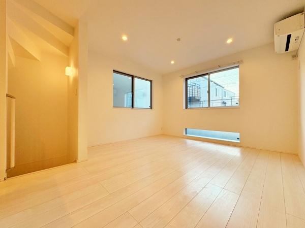 _ސ쌧sKÎs1ڂ̒ÈˌẴrO