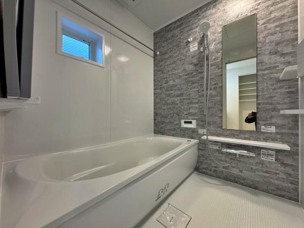 �_�ސ쌧���l�s���Z�c��2���ڂ̐V�z��ˌ��Ă̗���