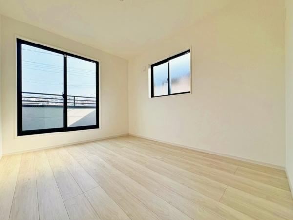 �_�ސ쌧��a�s���c5���ڂ̐V�z��ˌ��Ă̗m��