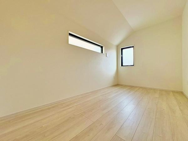 �_�ސ쌧��a�s���c5���ڂ̐V�z��ˌ��Ă̗m��