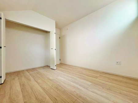 �_�ސ쌧��a�s���c5���ڂ̐V�z��ˌ��Ă̗m��