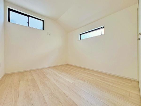 �_�ސ쌧��a�s���c5���ڂ̐V�z��ˌ��Ă̗m��