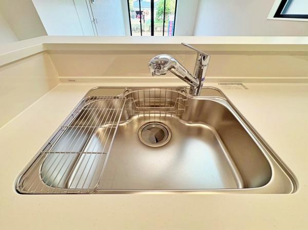 �_�ސ쌧��a�s���c5���ڂ̐V�z��ˌ��ẴL�b�`��