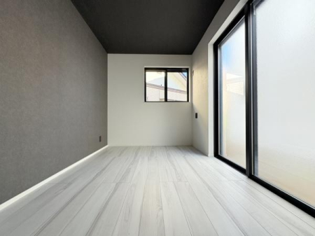 �_�ސ쌧������s������̐V�z��ˌ��Ă̗m��