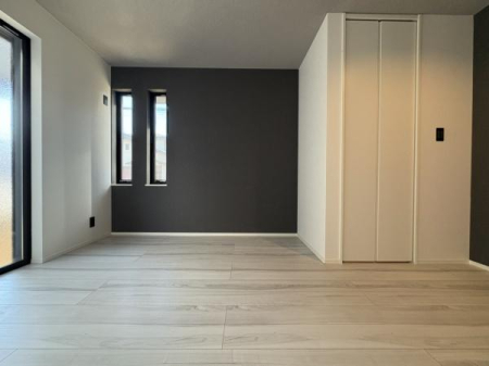 �_�ސ쌧������s������̐V�z��ˌ��Ă̗m��