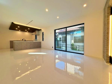 �_�ސ쌧���l�s���J�拴��3���ڂ̐V�z��ˌ��Ẵ��r���O