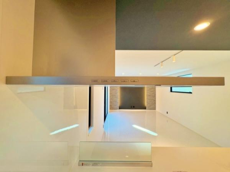 �_�ސ쌧���l�s���J�拴��3���ڂ̐V�z��ˌ��Ẵ��r���O