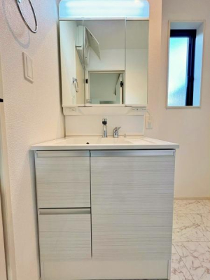 _ސ쌧ls折J5ڂ̐VzˌĂ̐ʑEʏ