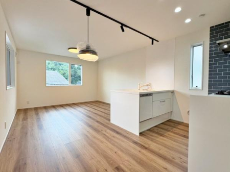 _ސ쌧ls``1ڂ̐VzˌĂ̓dlʐ^(rOj