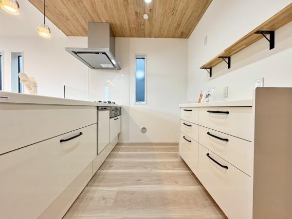 _ސ쌧ls``1ڂ̐VzˌĂ̓dlʐ^(Lb`j