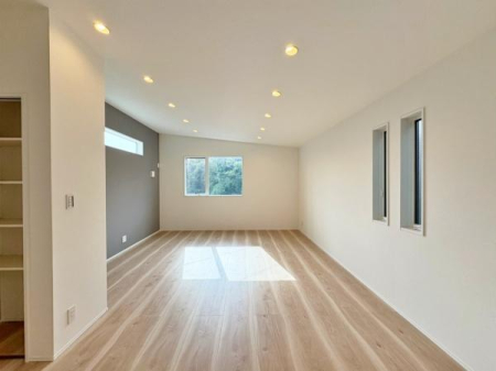 _ސ쌧ls``1ڂ̐VzˌẴrO