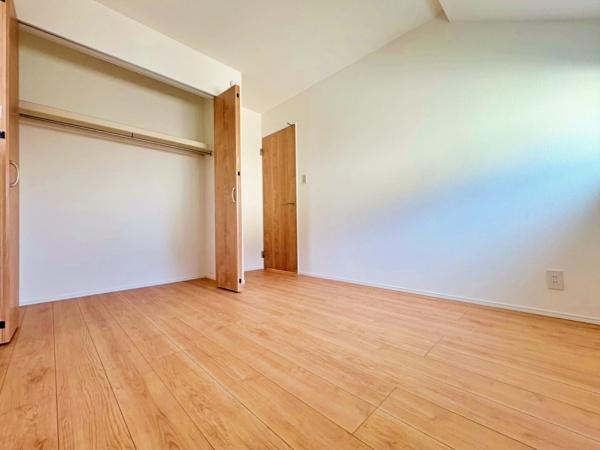 �_�ސ쌧���l�s�t���꒬�̐V�z��ˌ��Ă̗m��