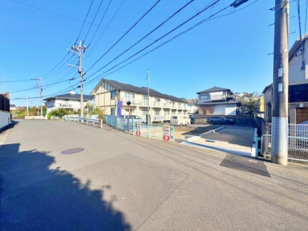 _ސ쌧lst꒬̐VzˌĂ̑OʓH܂ތnʐ^