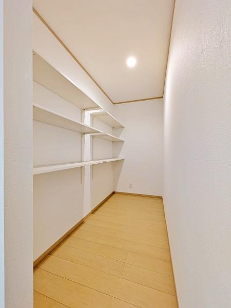 �����s���c�s���J1���ڂ̐V�z��ˌ��Ă̎��[