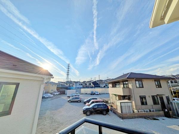 �����s���c�s���J1���ڂ̐V�z��ˌ��Ă̏Z�˂���̒��]�ʐ^