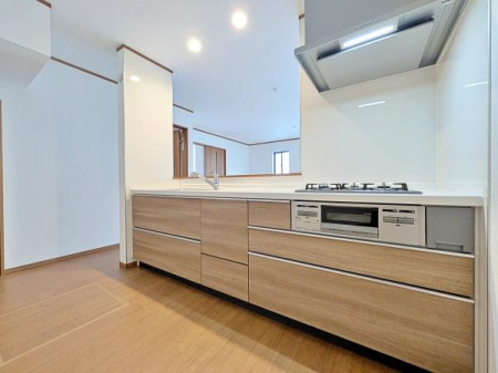 �����s���c�s���J1���ڂ̐V�z��ˌ��ẴL�b�`��