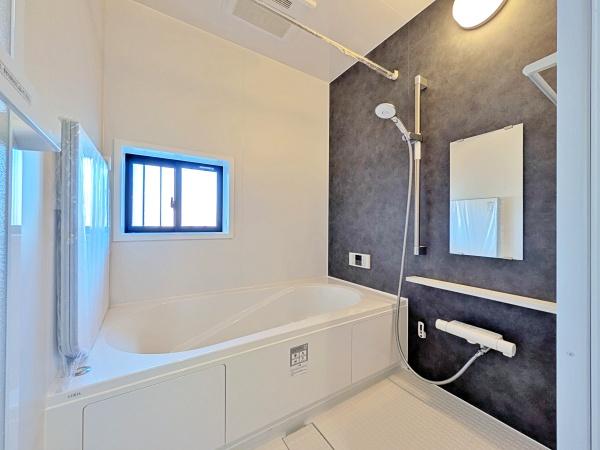 �����s���c�s���J1���ڂ̐V�z��ˌ��Ă̗���