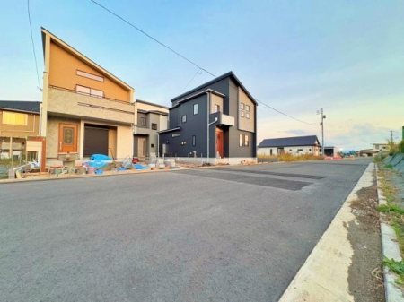 _ސ쌧sҊ̐VzˌĂ̑OʓH܂ތnʐ^